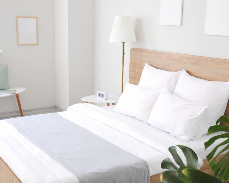 Jak dbać o pościel, aby służyła przez lata? Praktyczne wskazówki dotyczące prania, suszenia i przechowywania